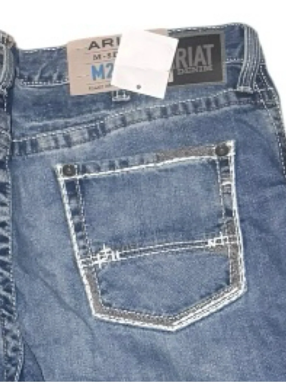 M2 Relaxed Stirling Stretch Boot Cut Jeans In Shasta